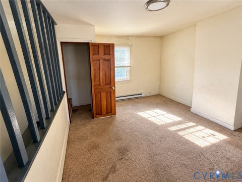 Tiny photo for 844 Gladstone Street, Petersburg, VA 23803 (MLS # 2629356)