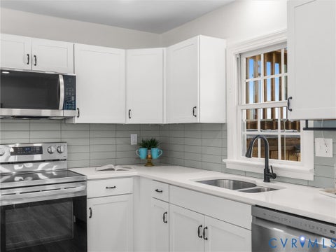 Tiny photo for 1502 Winder Street, Richmond, VA 23220 (MLS # 2627864)