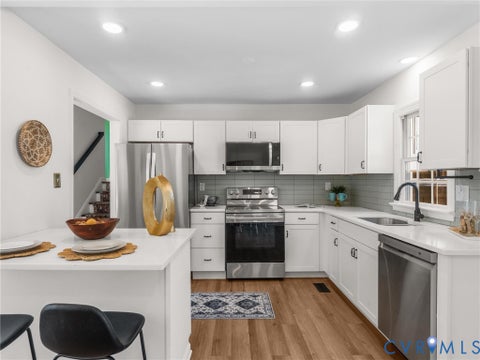 Tiny photo for 1502 Winder Street, Richmond, VA 23220 (MLS # 2627864)