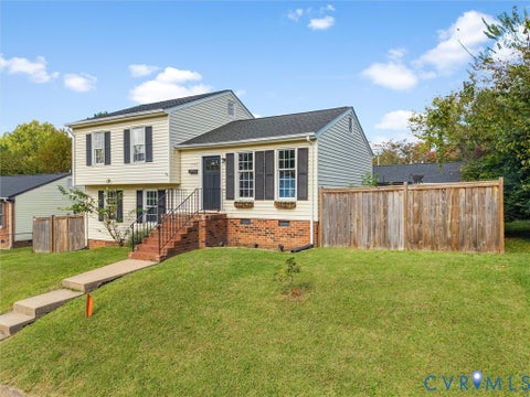 Tiny photo for 1502 Winder Street, Richmond, VA 23220 (MLS # 2627864)