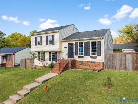 Tiny photo for 1502 Winder Street, Richmond, VA 23220 (MLS # 2627864)