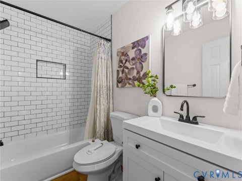 Tiny photo for 1502 Winder Street, Richmond, VA 23220 (MLS # 2627864)