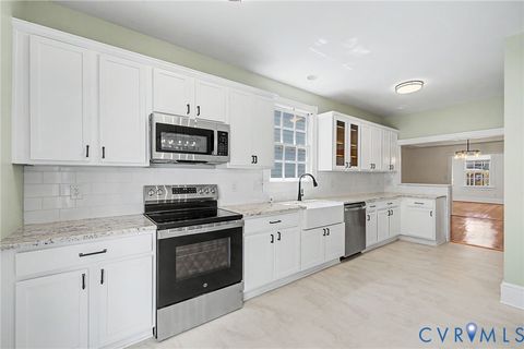 Tiny photo for 819 N 25th Street, Richmond, VA 23223 (MLS # 2614261)