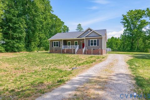 Tiny photo for 14919 Courthouse Road, Dinwiddie, VA 23841 (MLS # 2611836)