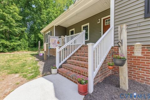 Tiny photo for 14919 Courthouse Road, Dinwiddie, VA 23841 (MLS # 2611836)