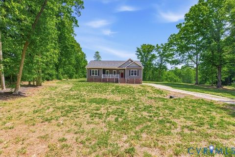 Tiny photo for 14919 Courthouse Road, Dinwiddie, VA 23841 (MLS # 2611836)