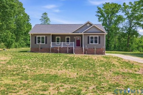 Photo of 14919 Courthouse Road, Dinwiddie, VA 23841 (MLS # 2611836)