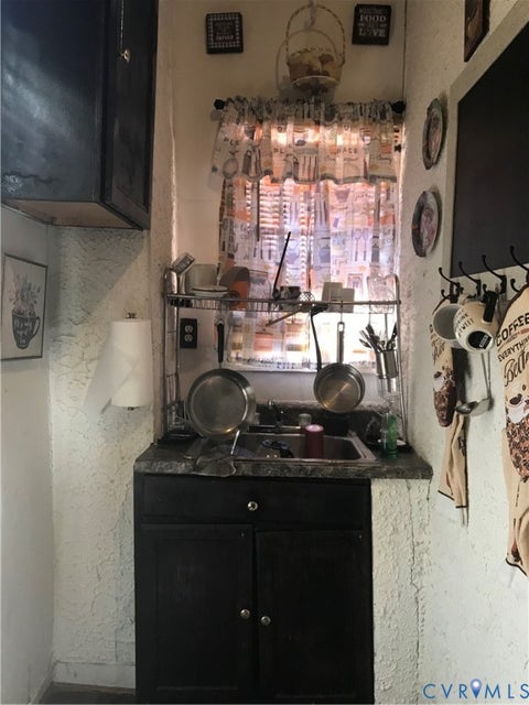 Tiny photo for 1504 Rogers Street, Richmond, VA 23223 (MLS # 2614922)