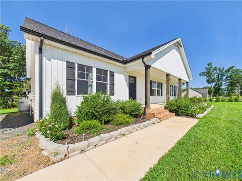 Tiny photo for 3353 Stonewall Road, Appomattox, VA 24538 (MLS # 2620936)