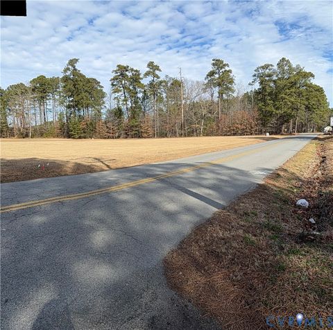 Tiny photo for 120 N Allen Road, Jarratt, VA 23867 (MLS # 2603071)