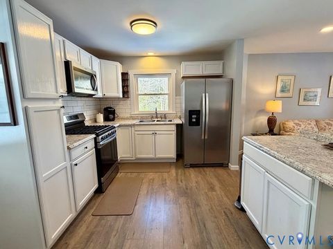 Tiny photo for 2539 Hampton Hall Road, Callao, VA 22435 (MLS # 2602559)