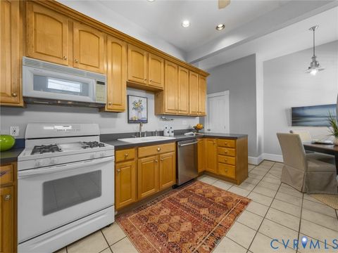 Tiny photo for 4 Strawberry Street, Richmond, VA 23220 (MLS # 2602487)