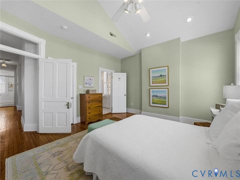 Tiny photo for 4 Strawberry Street, Richmond, VA 23220 (MLS # 2602487)