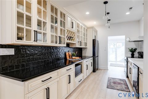 Tiny photo for 511 N 29th Street, Richmond, VA 23223 (MLS # 2530856)