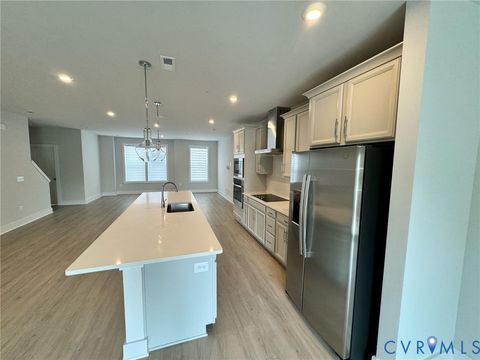 Tiny photo for 1512 W Moore Street #B, Richmond, VA 23220 (MLS # 2604713)