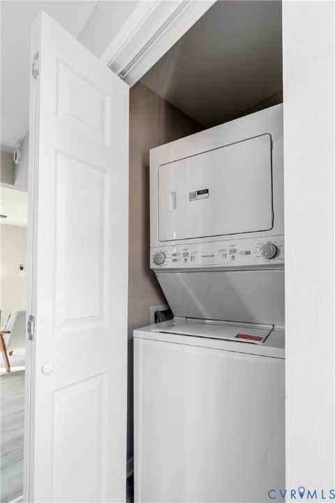 Tiny photo for 3915 W Chatham Drive, Henrico, VA 23222 (MLS # 2601313)