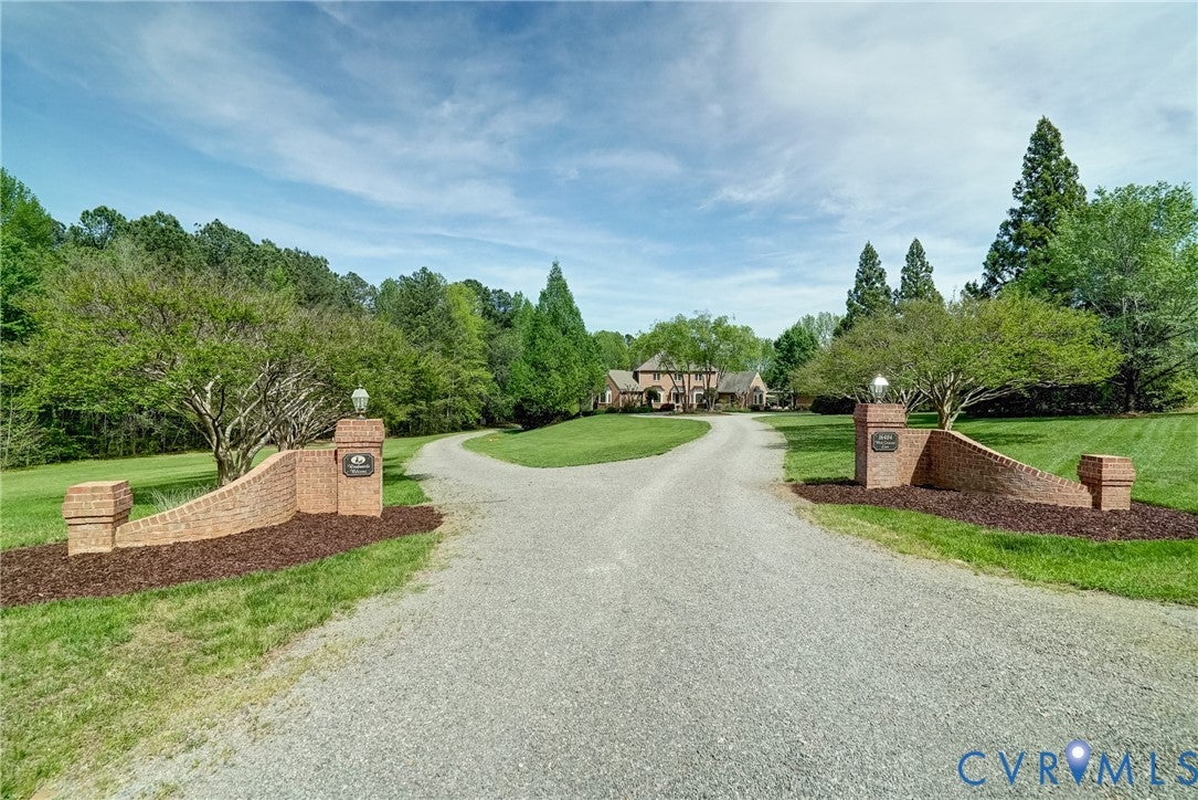 16484 W Crescent Lane