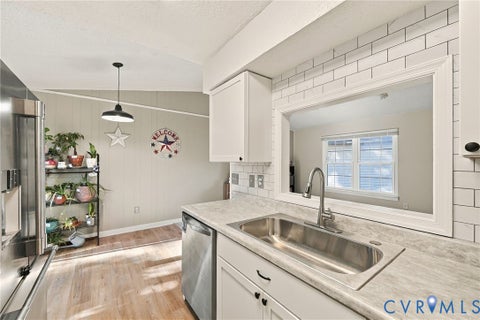 Tiny photo for 7121 Senn Way, Mechanicsville, VA 23111 (MLS # 2628107)