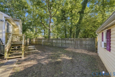 Tiny photo for 7121 Senn Way, Mechanicsville, VA 23111 (MLS # 2628107)