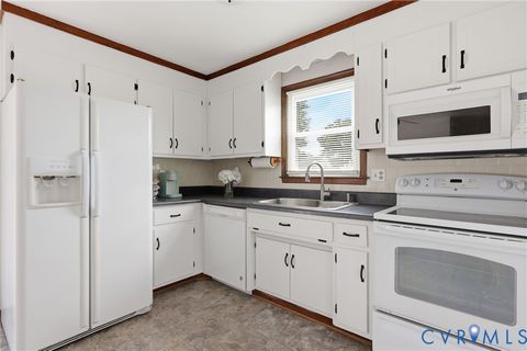 Tiny photo for 21405 Gilritchie Drive, South Chesterfield, VA 23803 (MLS # 2616108)