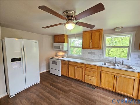 Tiny photo for 5290 Dixie Hill Road, Buckingham, VA 23921 (MLS # 2613482)