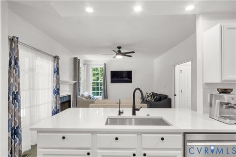 Tiny photo for 717 Lantern Place, Williamsburg, VA 23185 (MLS # 2615853)