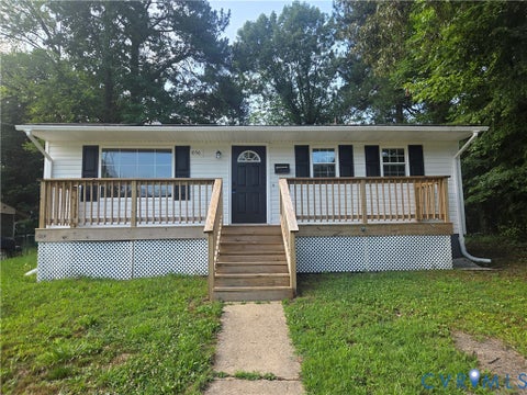 Photo of 1056 6th Street, Petersburg, VA 23803 (MLS # 2619300)