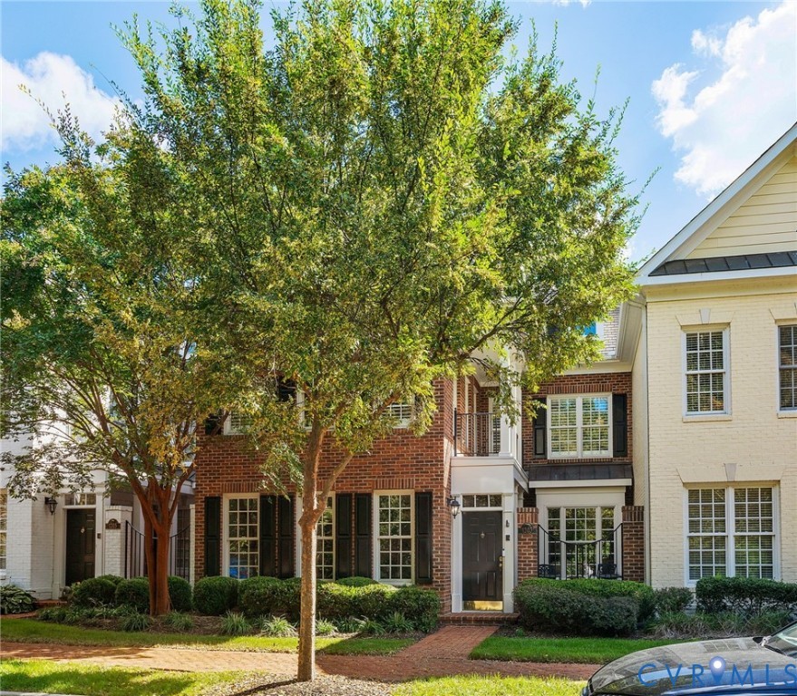 1203 Tilbury Lane