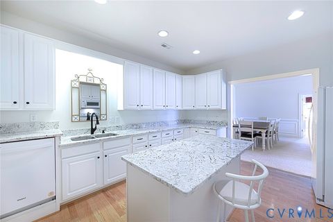 Tiny photo for 7402 Dress Blue Circle, Mechanicsville, VA 23116 (MLS # 2615034)