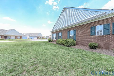 Tiny photo for 7402 Dress Blue Circle, Mechanicsville, VA 23116 (MLS # 2615034)