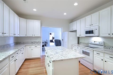 Tiny photo for 7402 Dress Blue Circle, Mechanicsville, VA 23116 (MLS # 2615034)