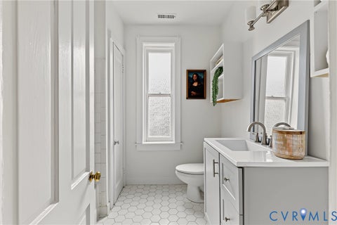 Tiny photo for 1408 Floyd Avenue, Richmond, VA 23220 (MLS # 2625896)