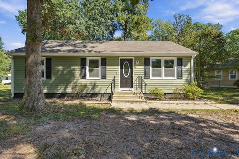 Photo of 3017 Wright Road, Petersburg, VA 23805 (MLS # 2627299)