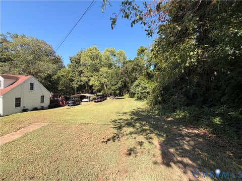 Photo of 1130 Sylvan Avenue, Martinsville, VA 24112 (MLS # 2626714)