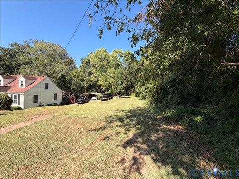 Tiny photo for 1130 Sylvan Avenue, Martinsville, VA 24112 (MLS # 2626714)
