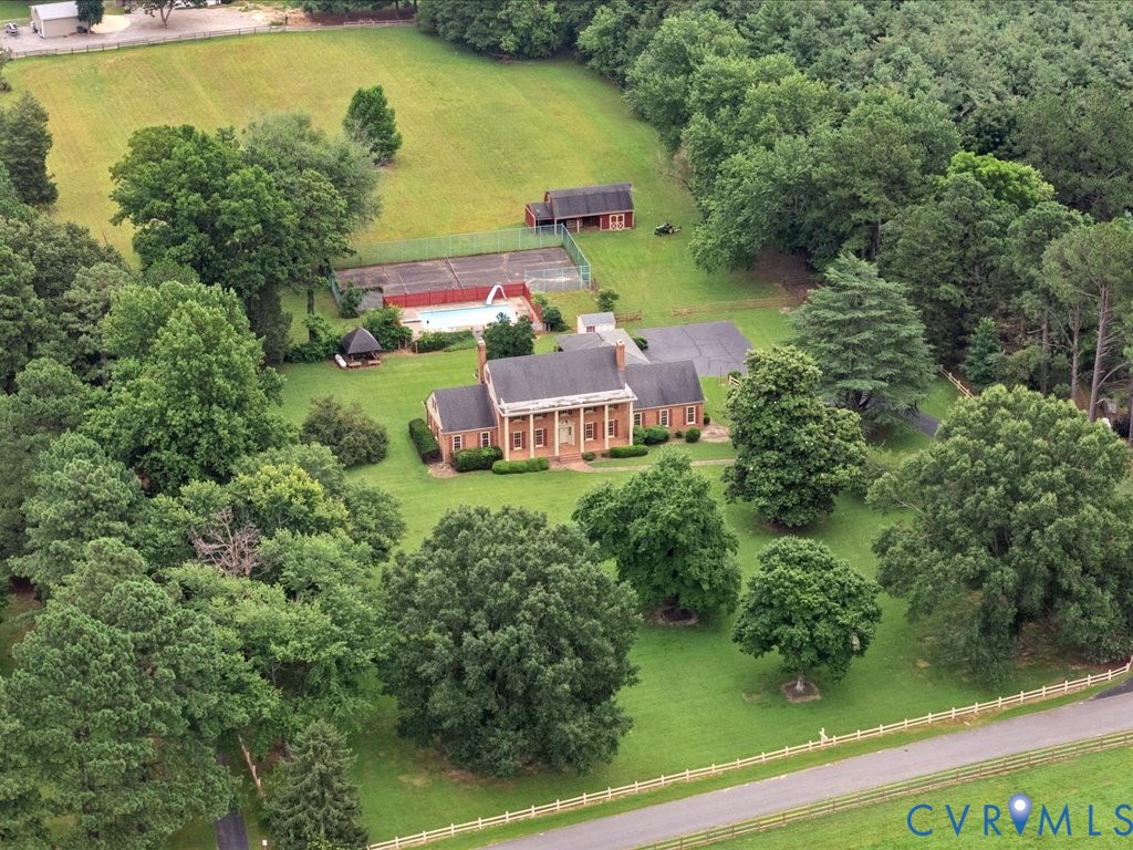 7350 Lexington Drive