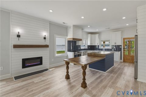 Tiny photo for 7812 Haynes Drive, Gloucester, VA 23061 (MLS # 2611415)