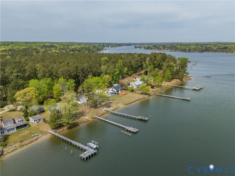 Tiny photo for 7812 Haynes Drive, Gloucester, VA 23061 (MLS # 2611415)