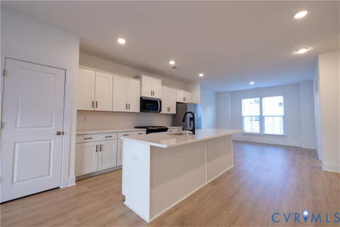 Tiny photo for 15338 Oasis Sun Way, Chesterfield, VA 23112 (MLS # 2621107)