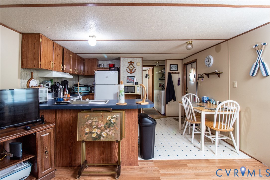 151 Ford Trail