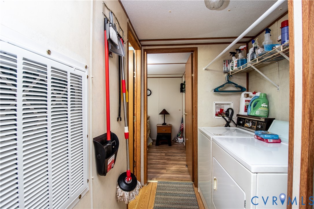 151 Ford Trail