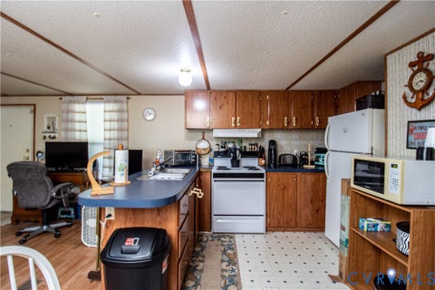 Tiny photo for 151 Ford Trail, Bracey, VA 23919 (MLS # 2619844)