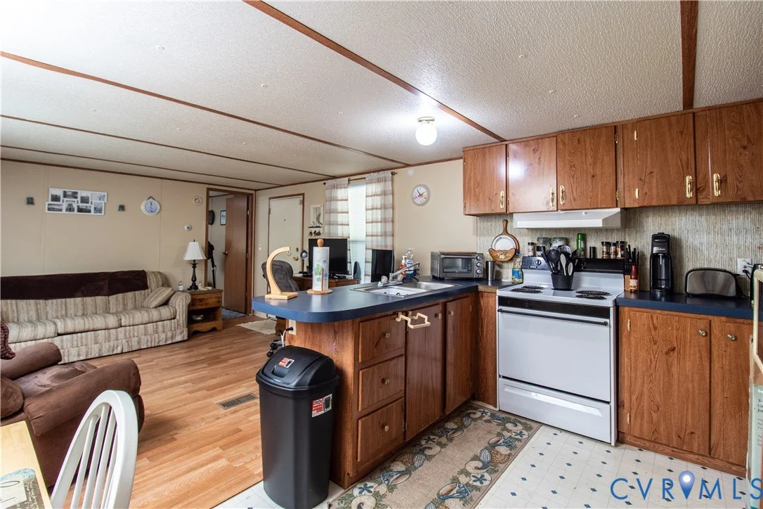 151 Ford Trail, Bracey, VA, 23919