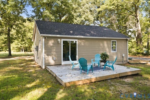 Tiny photo for 10722 Cross County Road, Louisa, VA 23117 (MLS # 2623906)