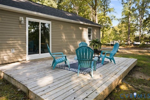 Tiny photo for 10722 Cross County Road, Louisa, VA 23117 (MLS # 2623906)