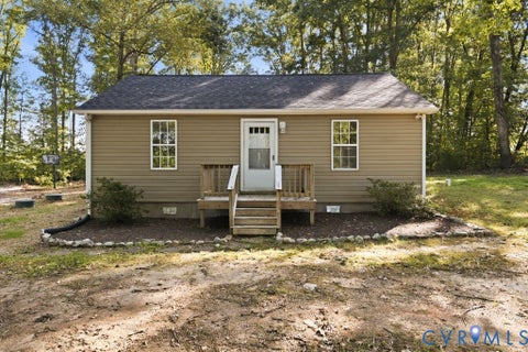 Photo of 10722 Cross County Road, Louisa, VA 23117 (MLS # 2623906)