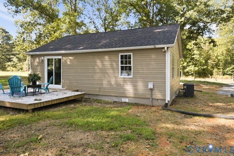 Tiny photo for 10722 Cross County Road, Louisa, VA 23117 (MLS # 2623906)