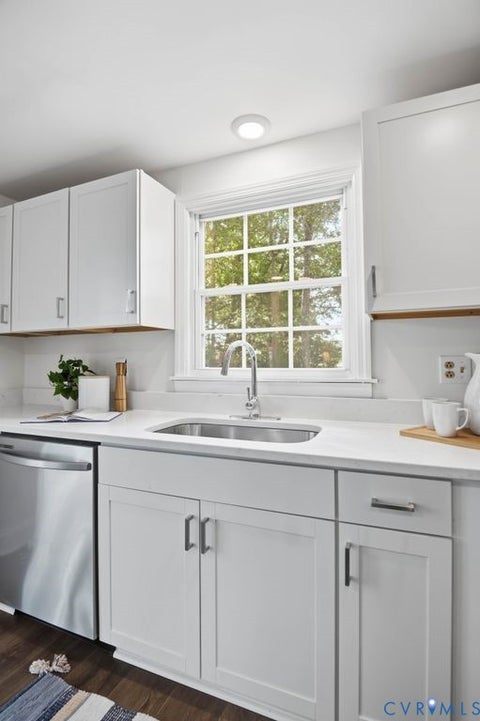 Tiny photo for 10722 Cross County Road, Louisa, VA 23117 (MLS # 2623906)