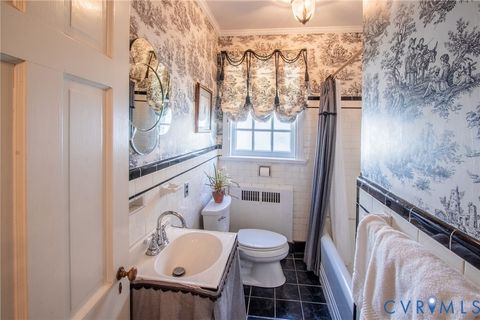 Tiny photo for 10 Westmoreland Street, Richmond, VA 23226 (MLS # 2610032)