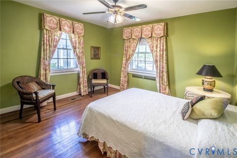 Tiny photo for 10 Westmoreland Street, Richmond, VA 23226 (MLS # 2610032)